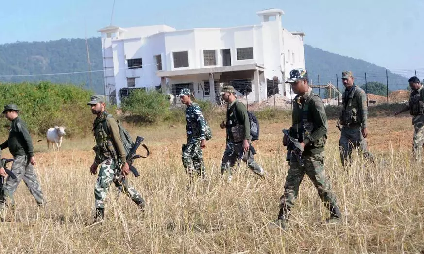 Chhattisgarh: 5 Naxals Gunned Down in Encounter in Bastar, Huge Cache of Arms, Ammunition Recovered