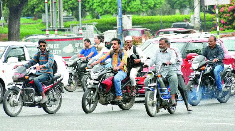 18 bikers booked for wrong side riding in Madhapur