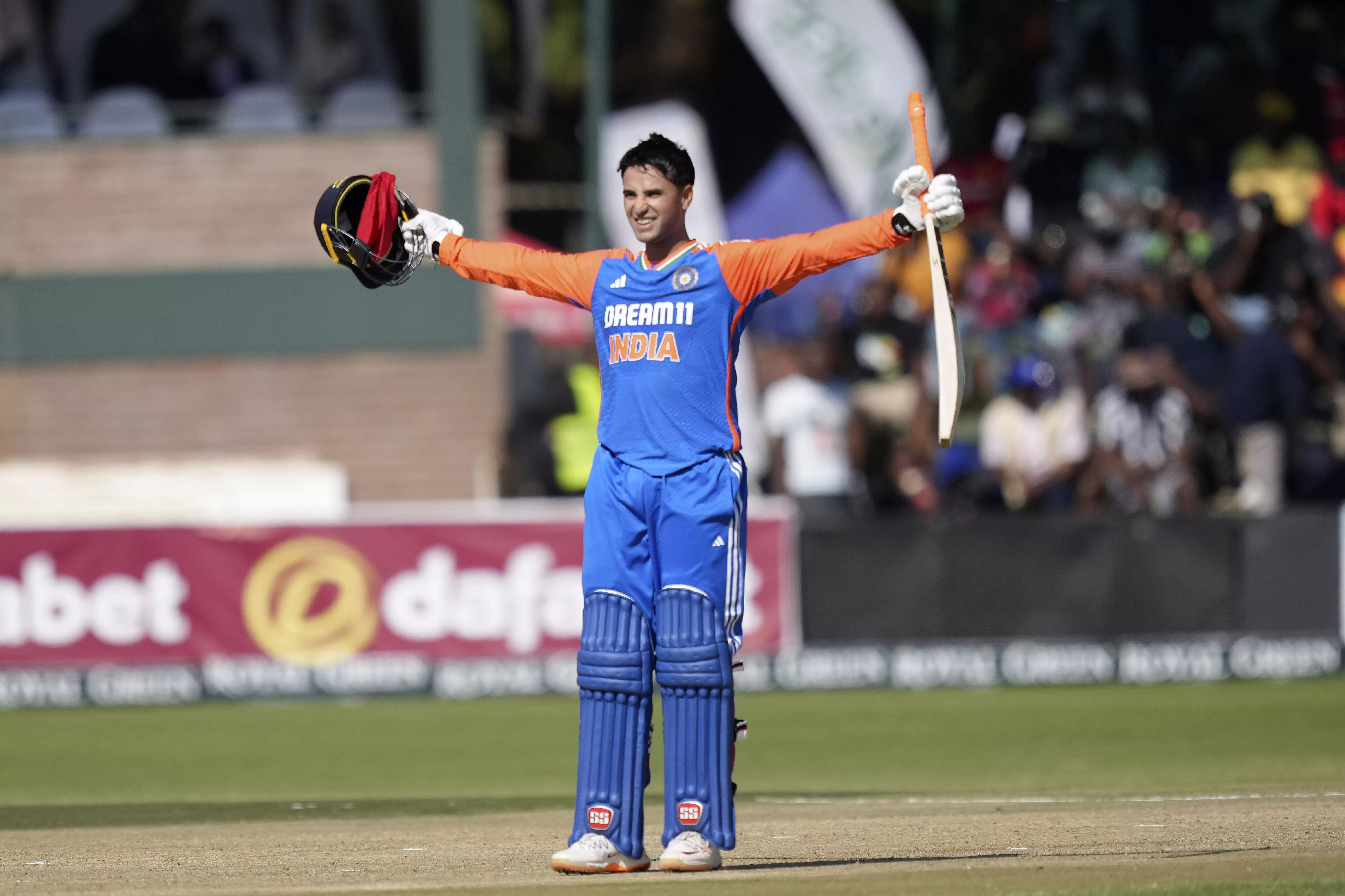 India Crush Zimbabwe by 100 Runs in Harare T20