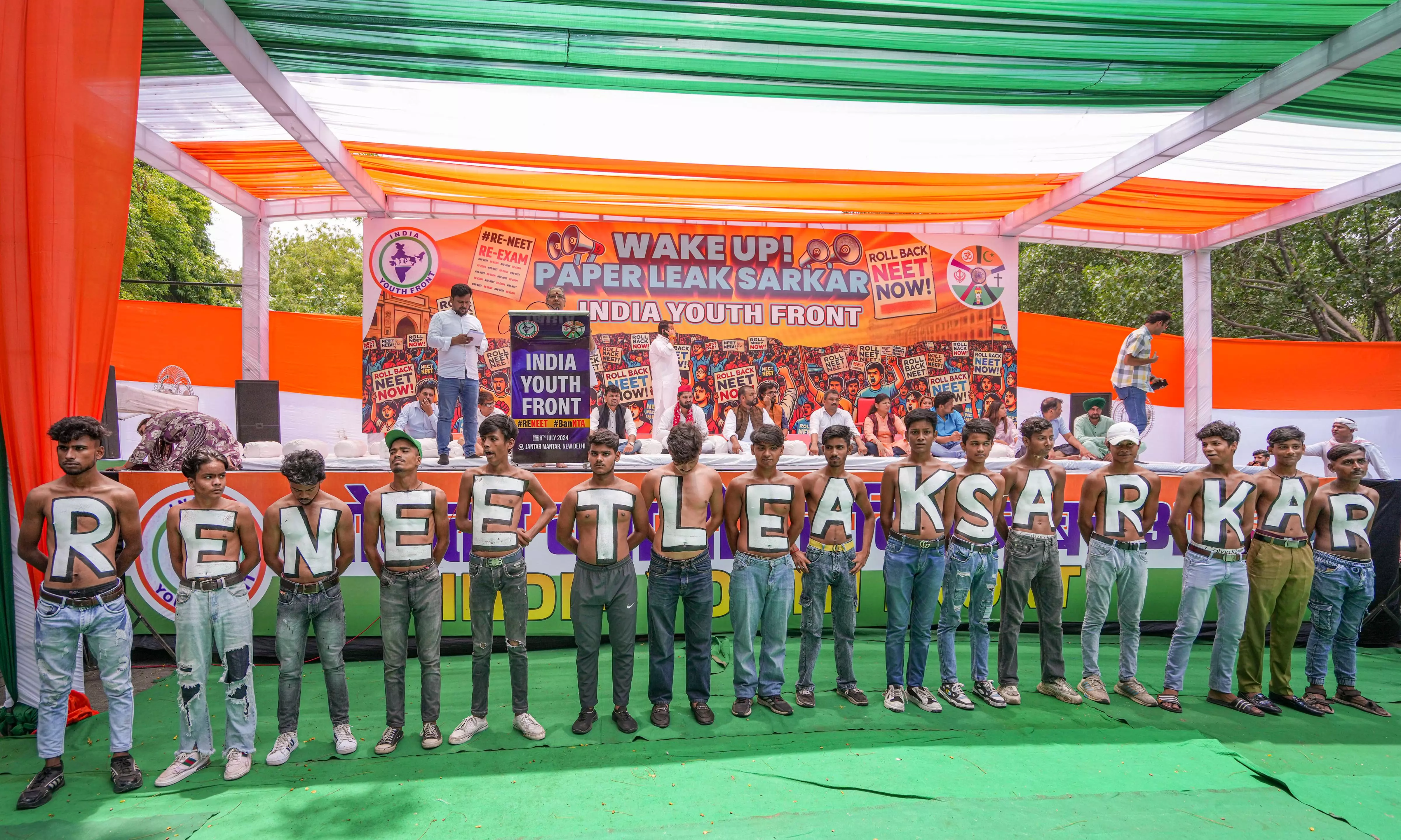 Delhi: India Youth Front Holds Protest Against Exam Irregularities