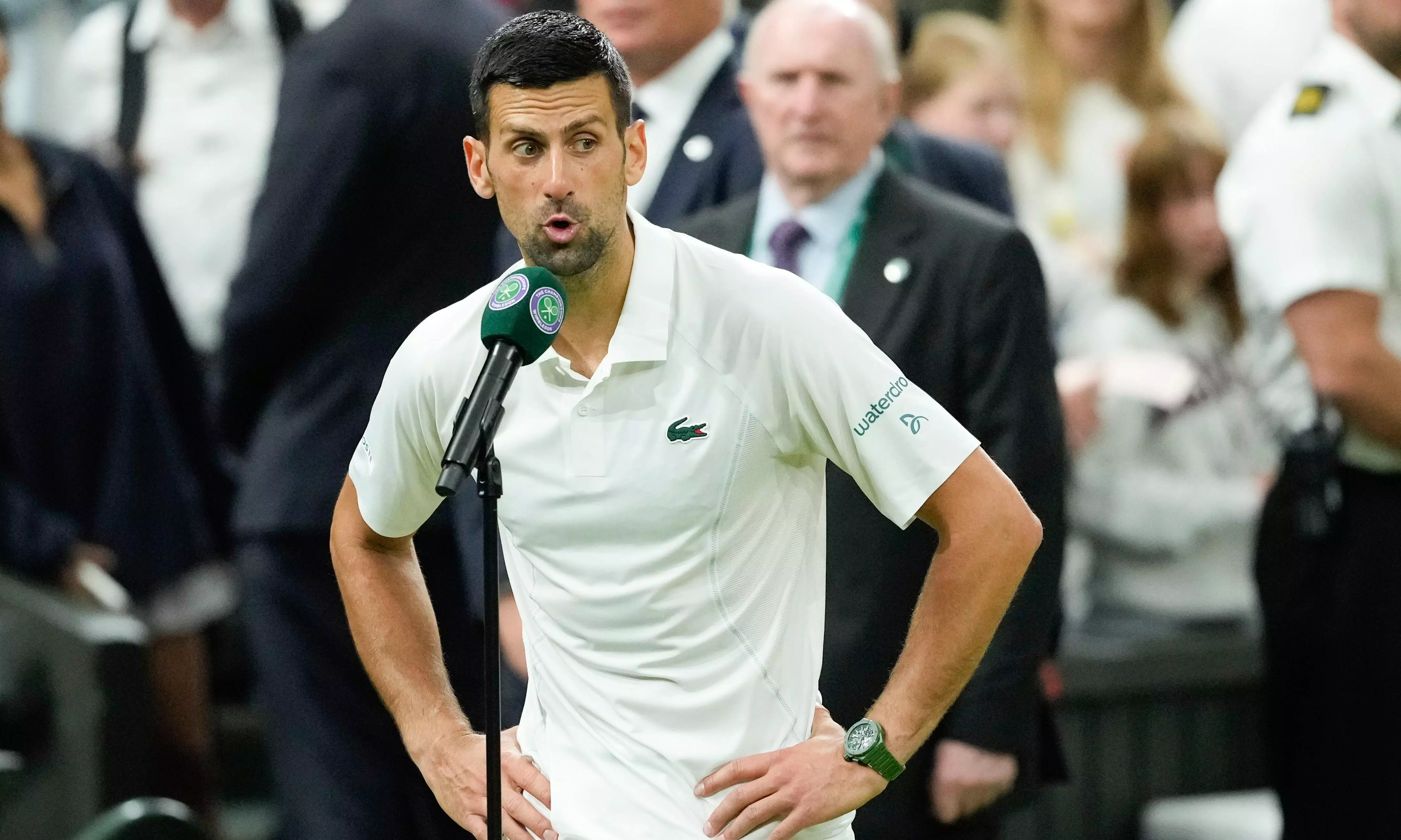 Djokovic blasts fans disrespect after reaching 60th Slam quarter-final