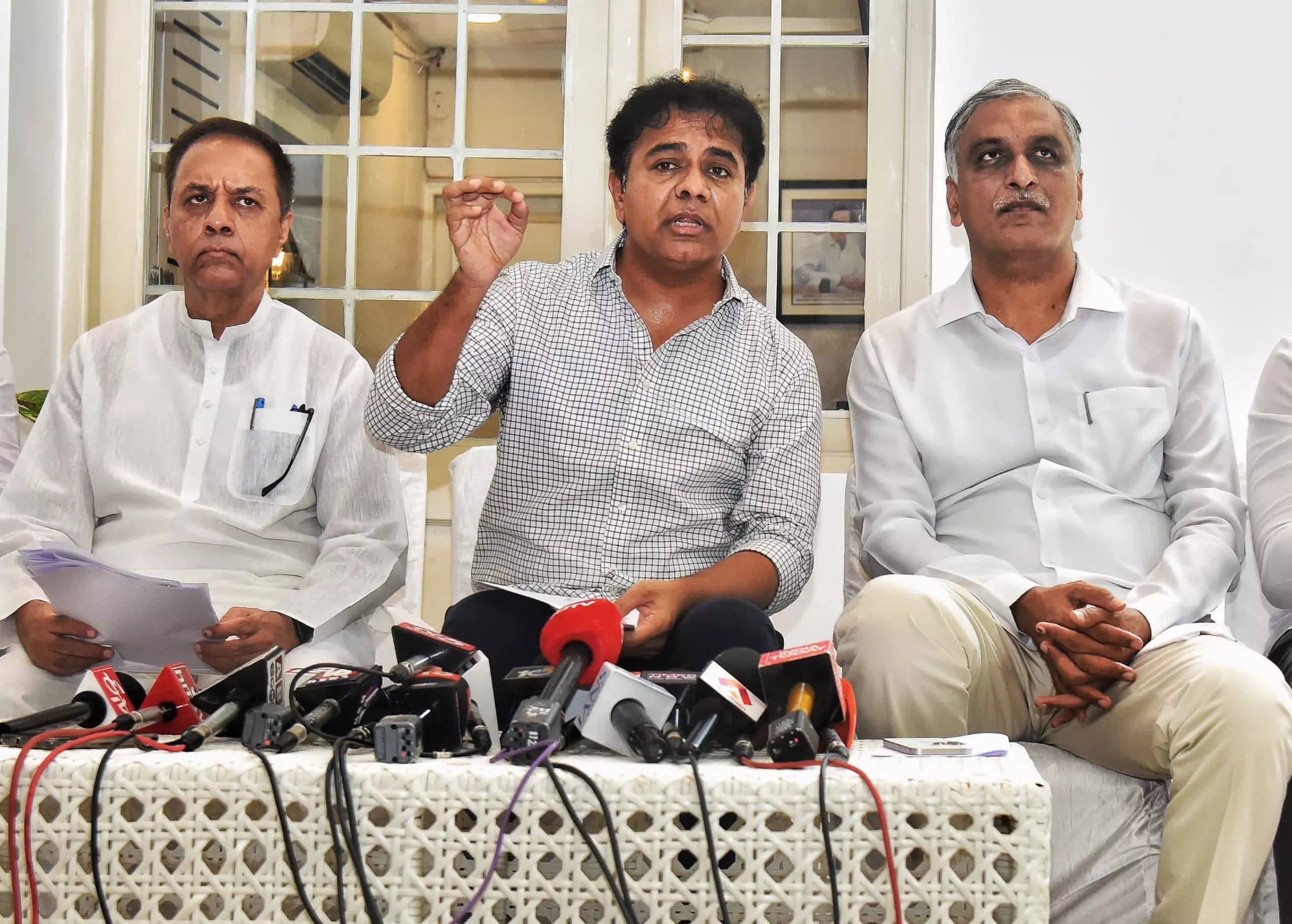 As KTR slams Rahul over defections, Revanth says BRS leaders in Delhi cozying up to BJP