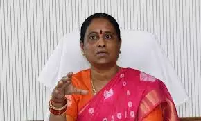 Surekha blames for poor crowd management at Balkampet