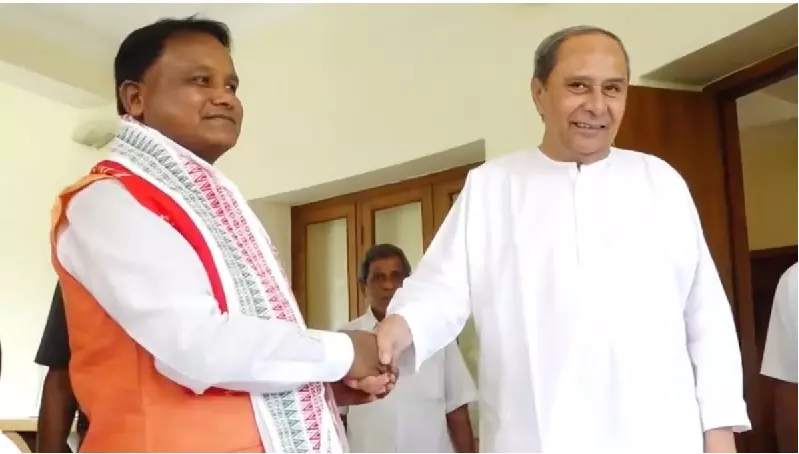 Naveen Pattnaik-Mohan Majhi Exchange Letters on Adap Mandap Mishap