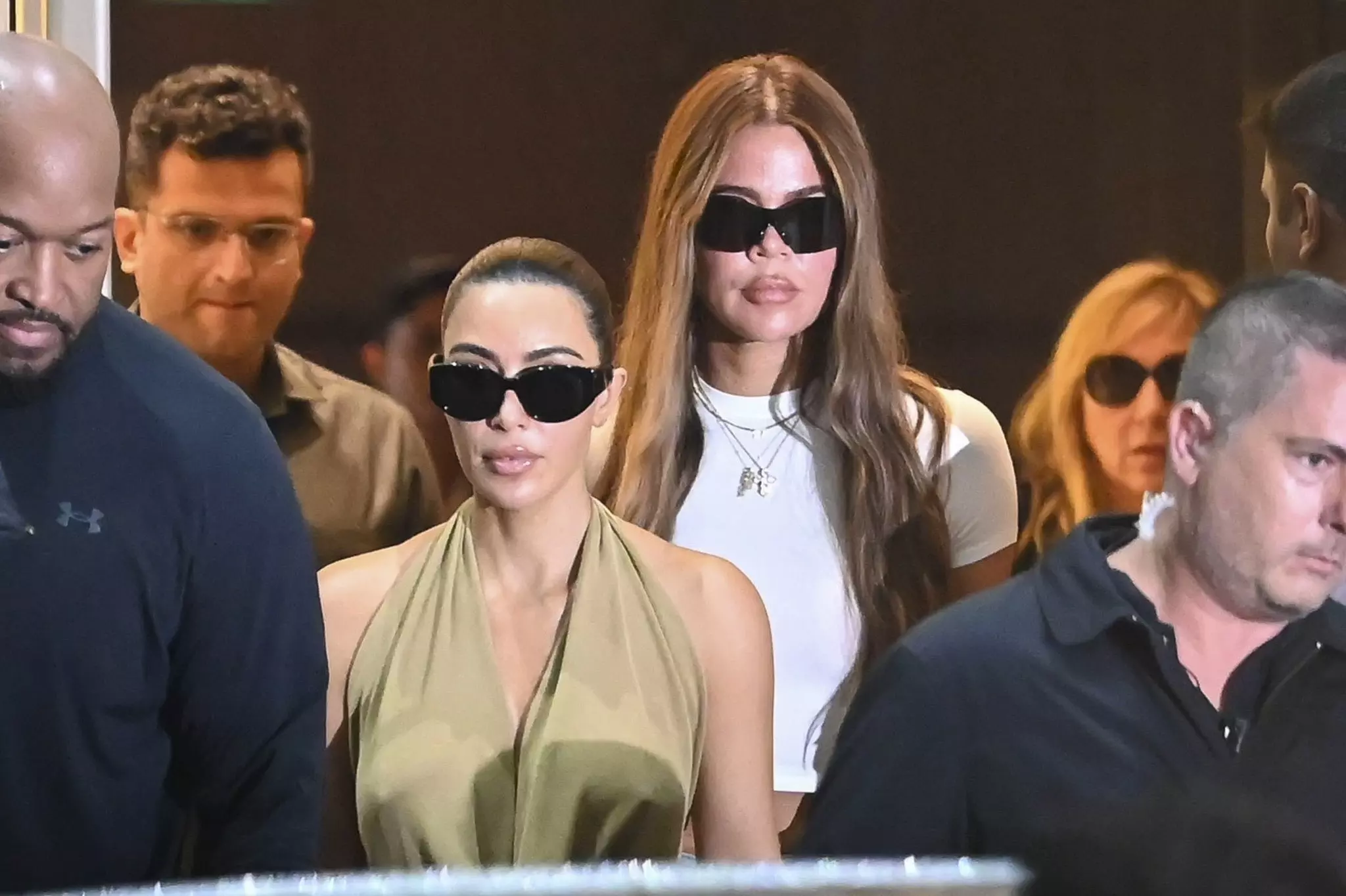 Kim Kardashian reaches Mumbai with Khloe Kardashian for Anant-Radhika wedding