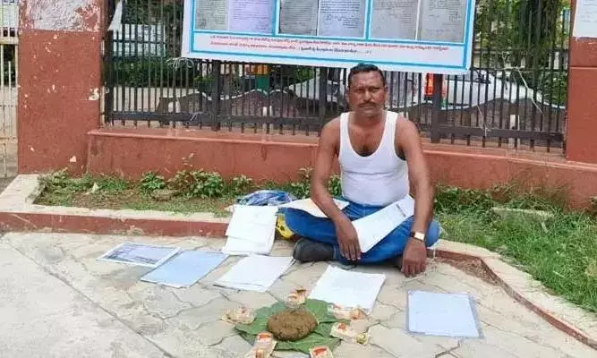 Telangana Man Protests Over Land Issue With Unique Display at Collectorate