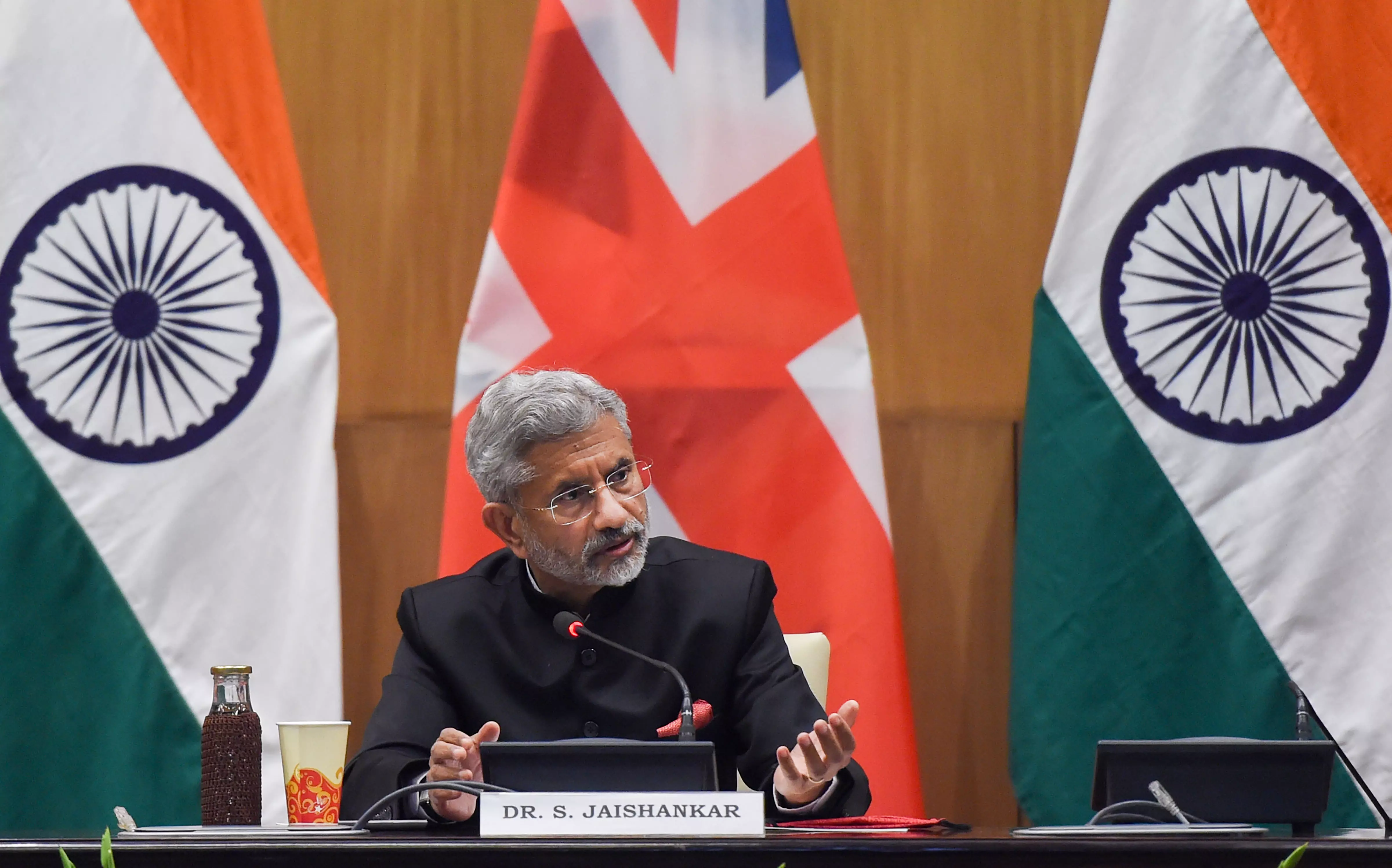 Jaishankar Discusses Bilateral Ties with Ukraine’s Kuleba Post Modi’s Moscow Visit