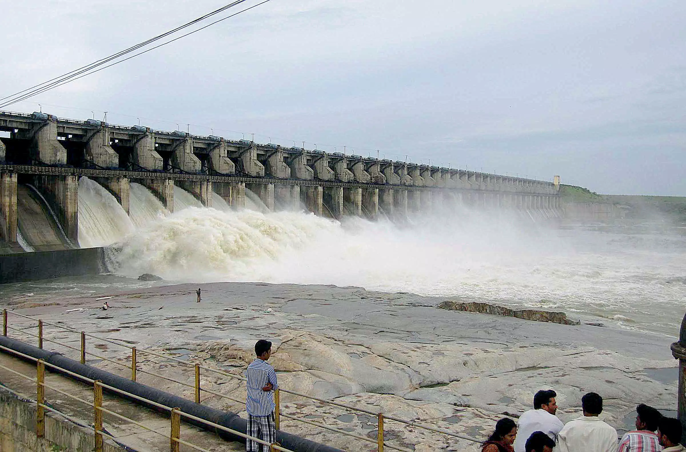 Instant inflows begin into Sriram Sagar