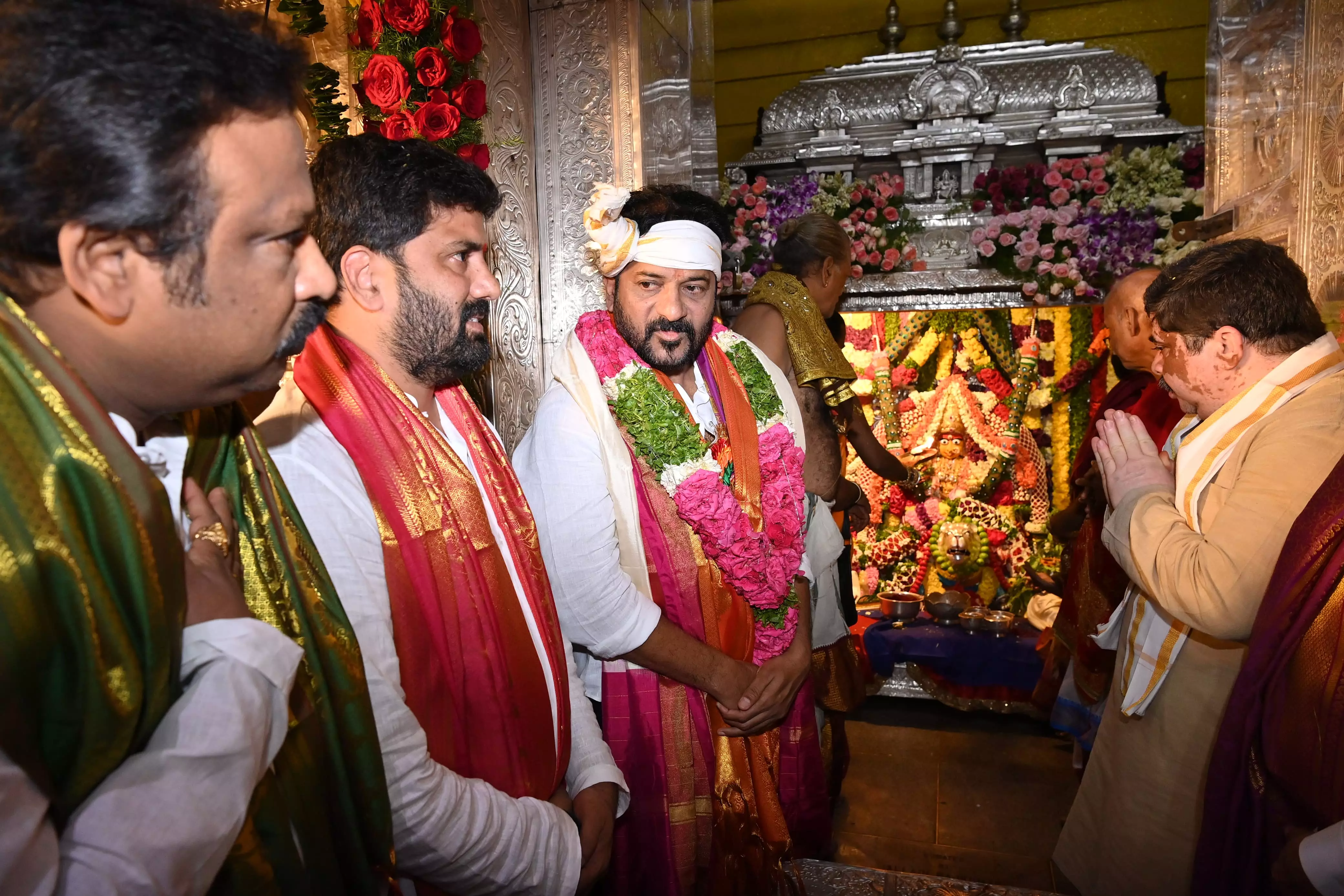 Devotees celebrate Bonalu festival with pomp in Secunderabad