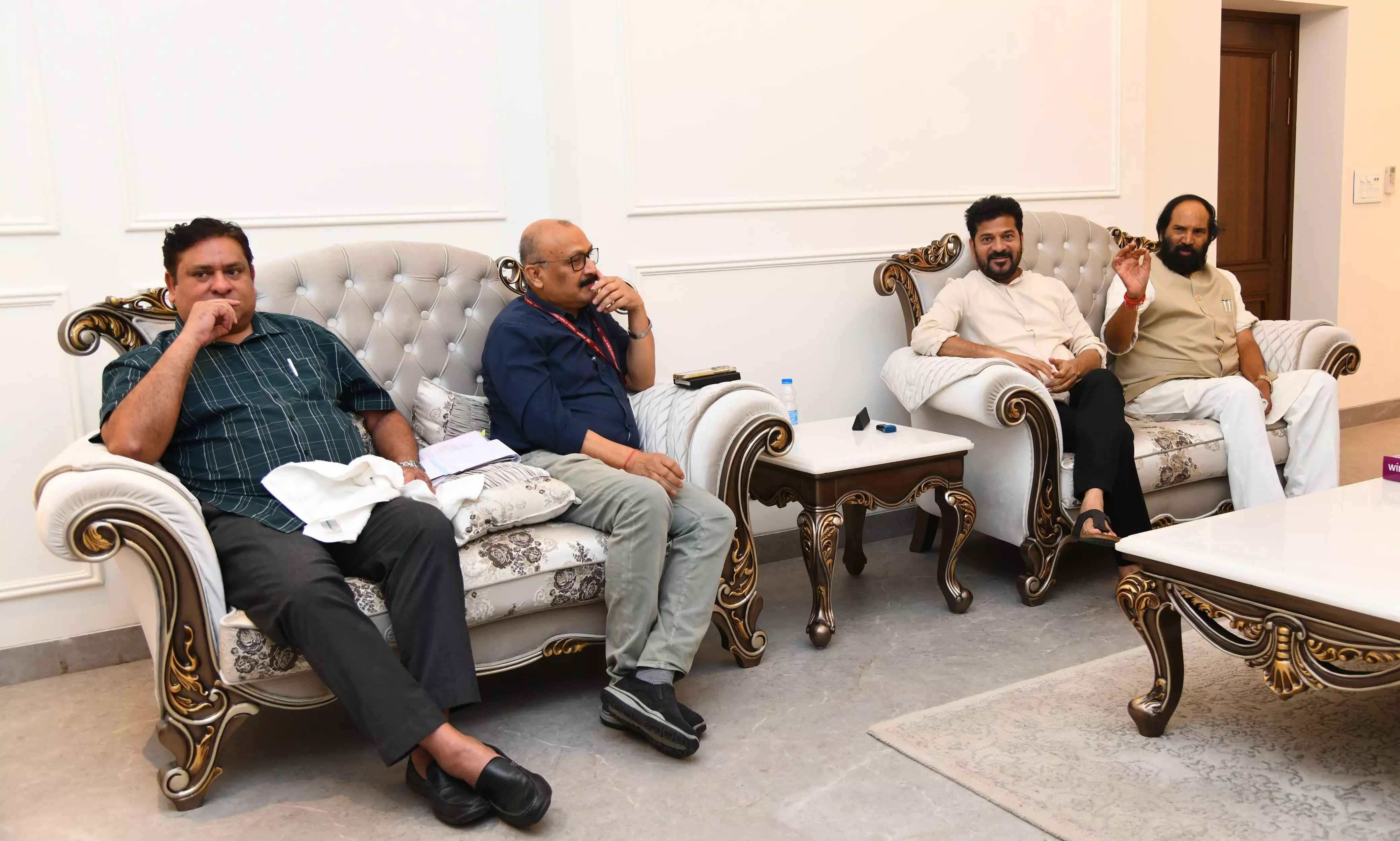 CM Directs Uttam to Discuss All Irrigation Projects Threadbare With NDSA Officials