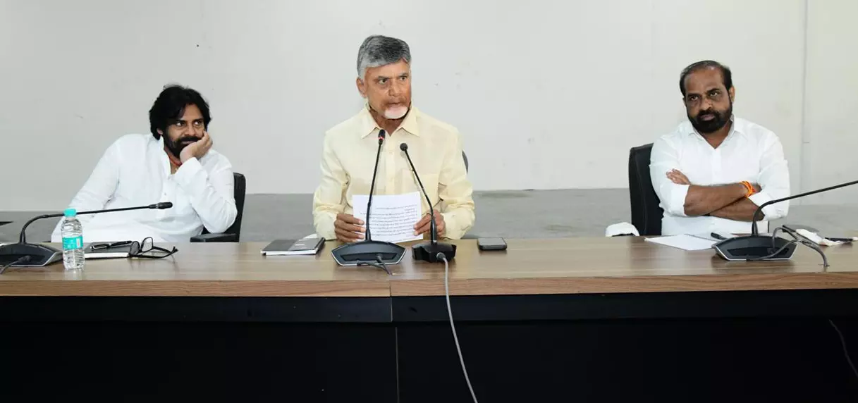 Roads to Be Repaired, Centre Ready to Fund AP: CM Naidu