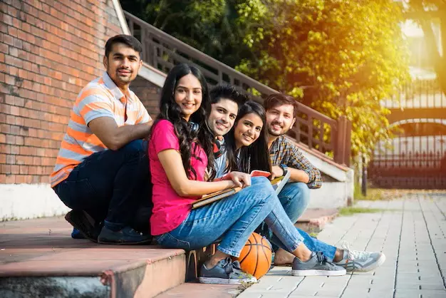 Princess Esin women’s college holds counselling session