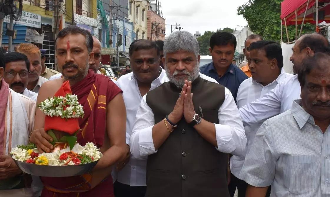 Hyderabad: Akkanna Madanna Temple Celebrates 76th Annual Bonalu