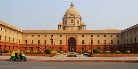 Durbar Hall, Ashok Hall in Rashtrapati Bhavan renamed Ganatantra Mandap, Ashok Mandap