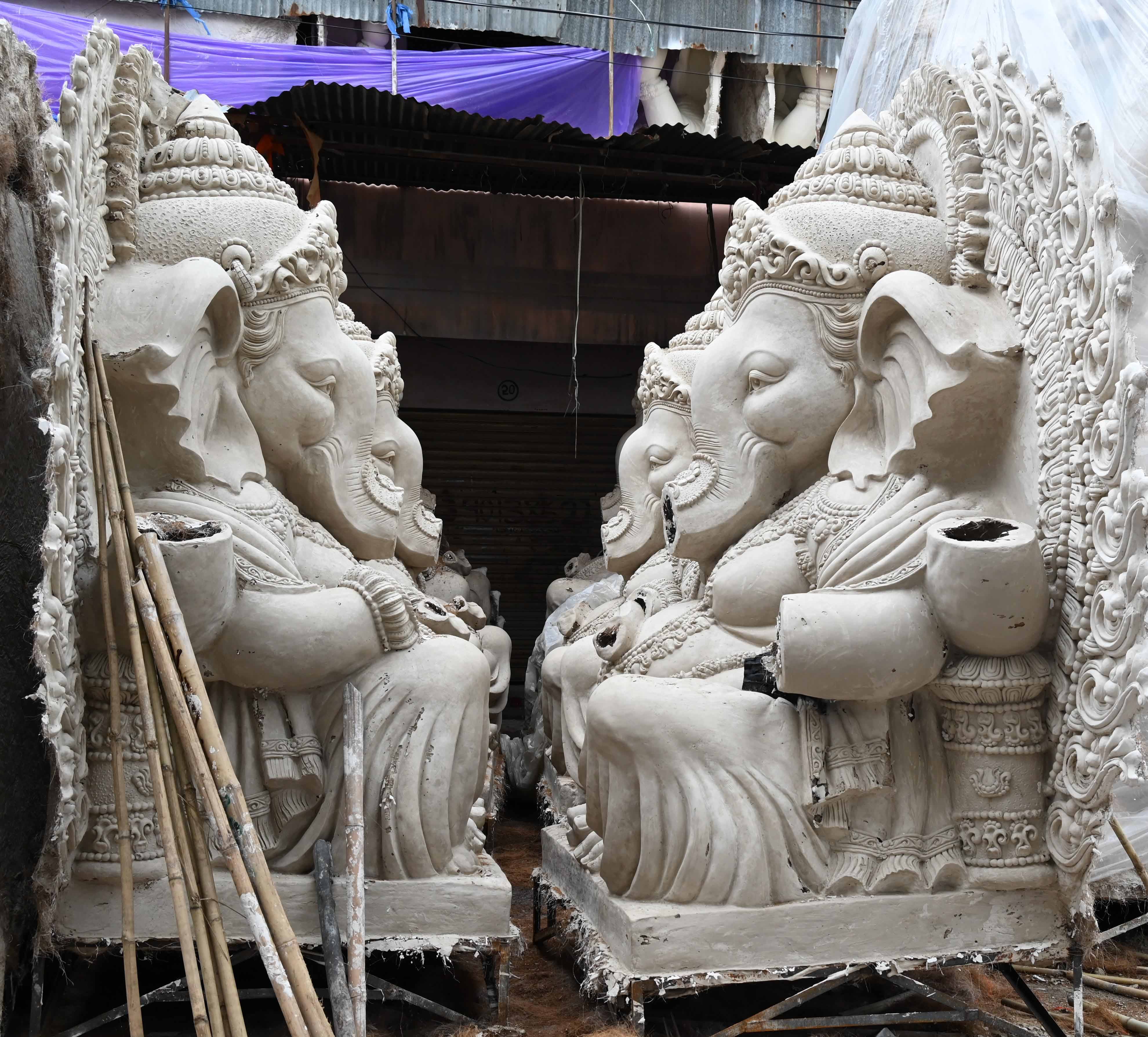 Dhoolpet idol makers all set for Ganesh Chaturthi