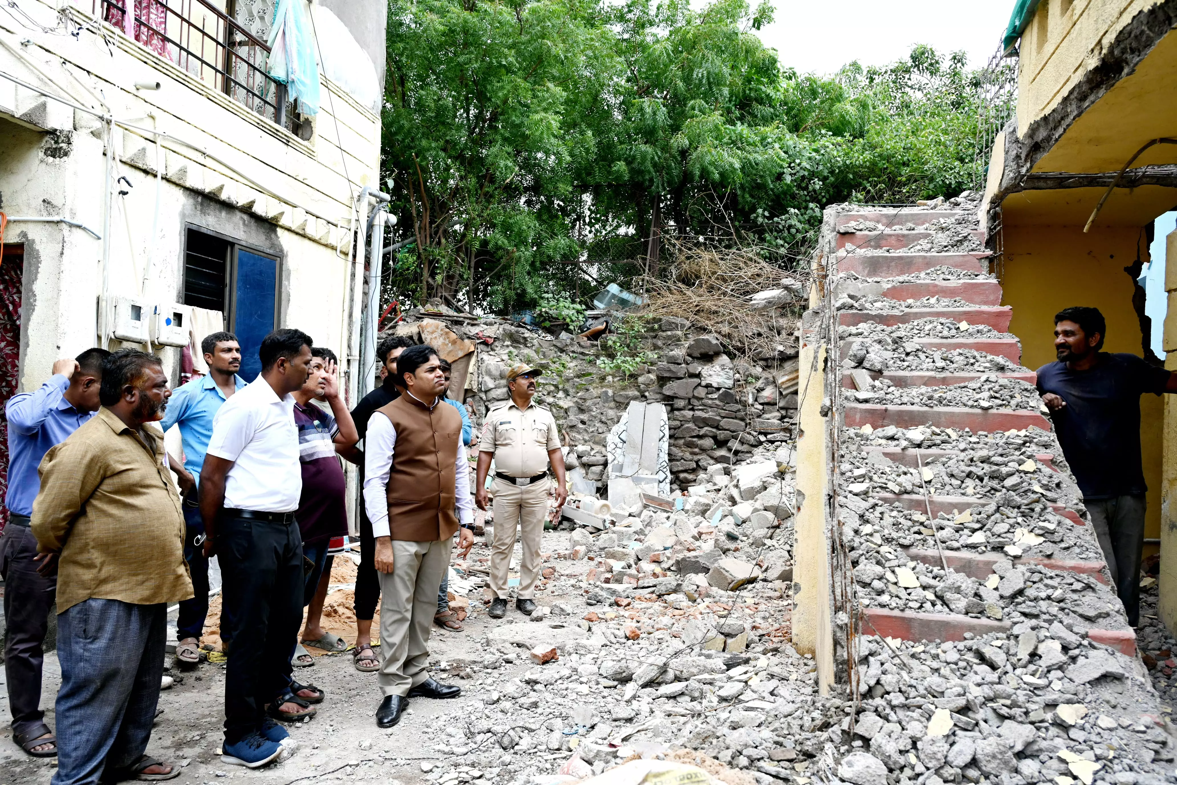 Vijayapura City Corporation Initiates Major Encroachment Drive