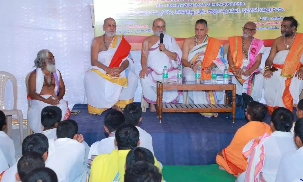 Restore Traditional Archakatvam in Temples: Saivagama Scholars