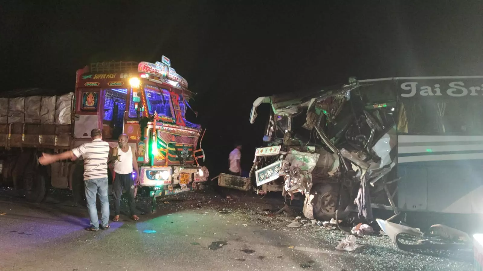 15 Passengers Injured in Suryapet Road Accident