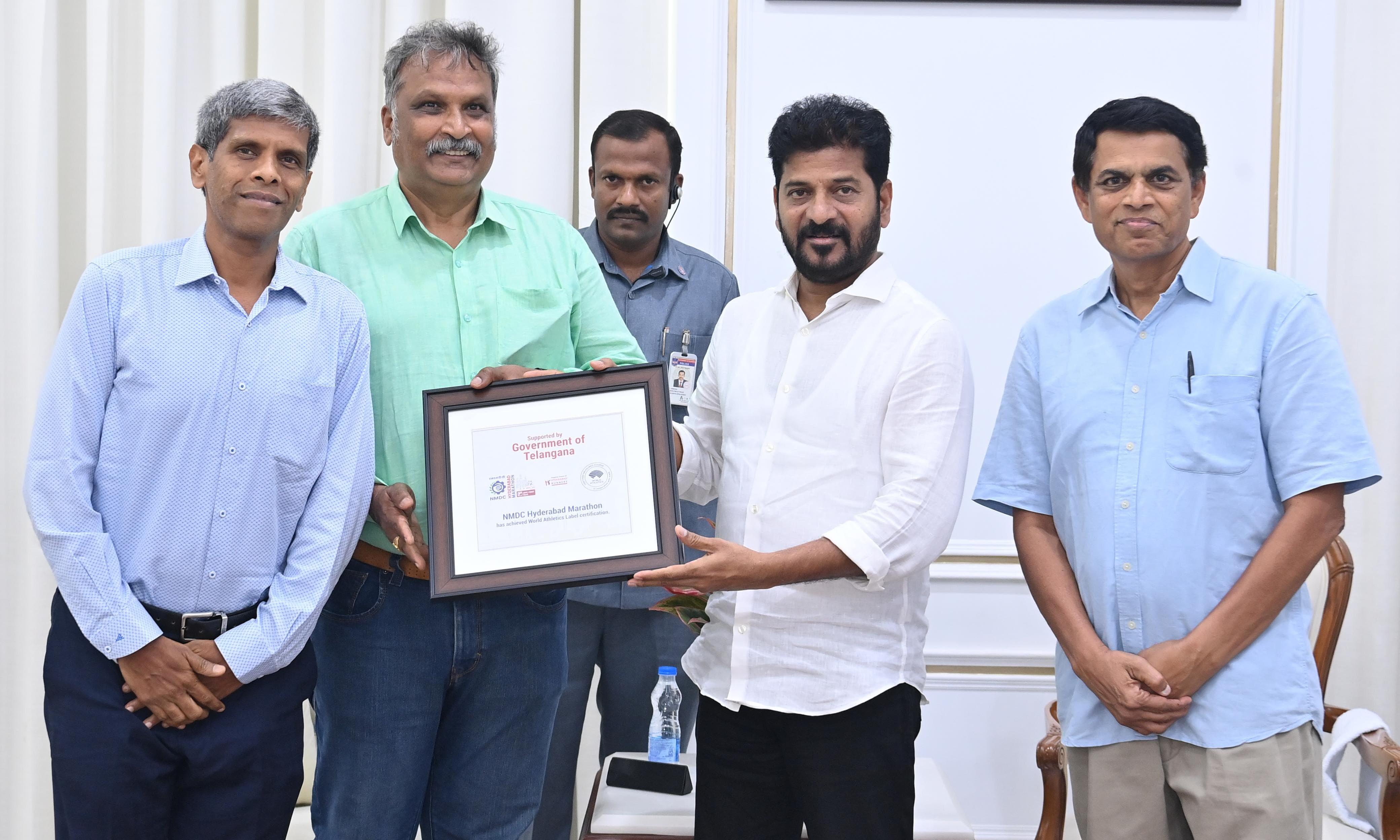 CM Revanth Congratulates Hyderabad Runners Society For World Athletics Recognition