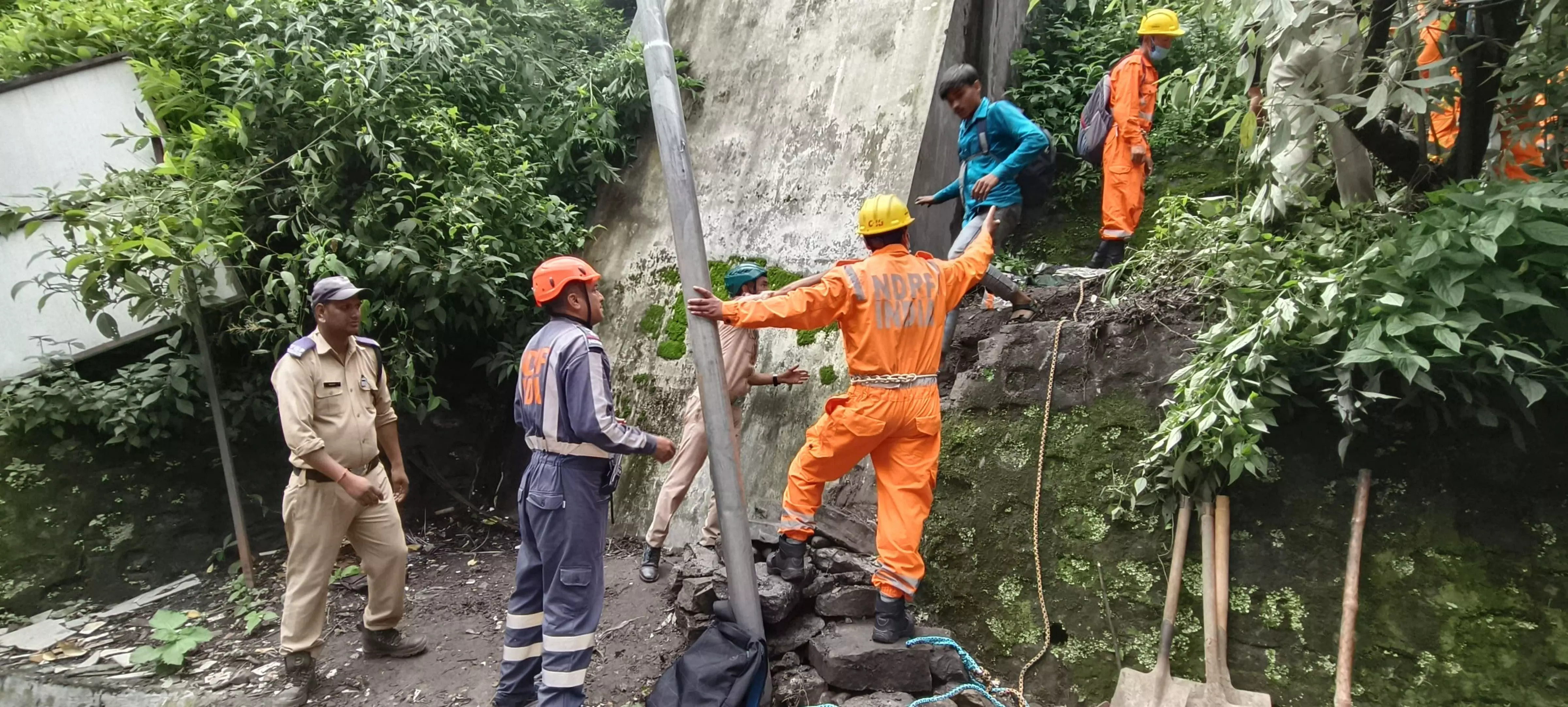 Kedarnath landslip: IAF helicopters join rescue operations, 5,000 evacuated