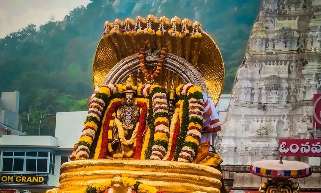 Srikalahasti Temple Sets New Record for Rahu Ketu Pujas on Aadi Amavasya