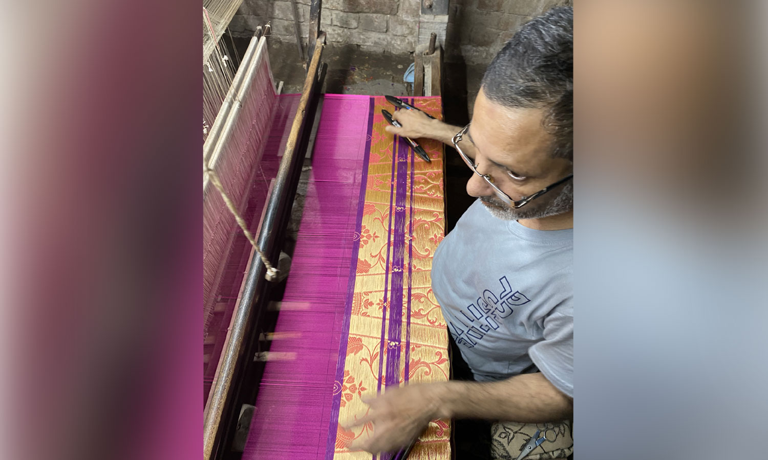 Is the Indian Weaver struggling to make ends meet?