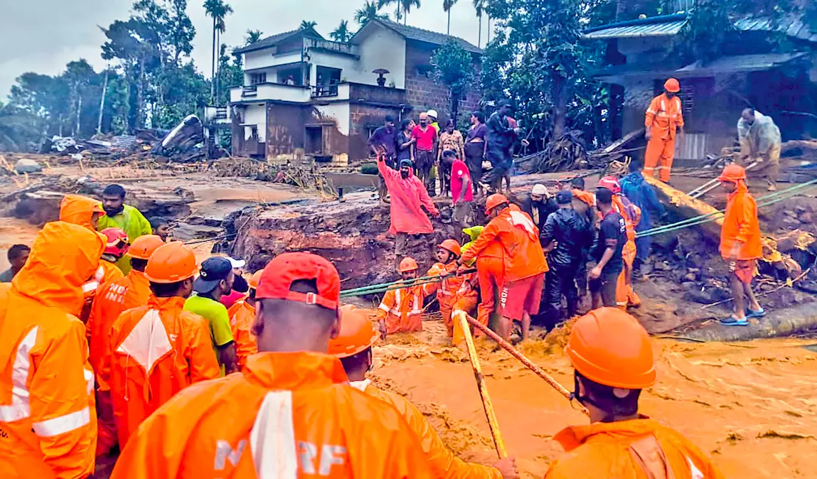 Over 1,000 Personnel Intensify Rescue and Search Operation