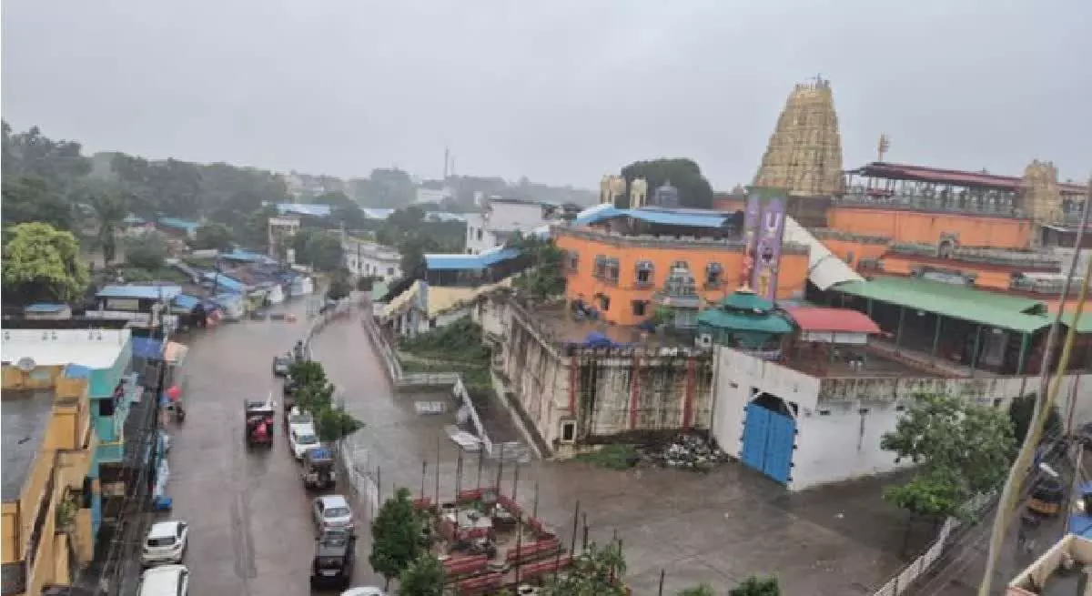 Bhadrachalam Floods: Temple Submerged, Residents Evacuated