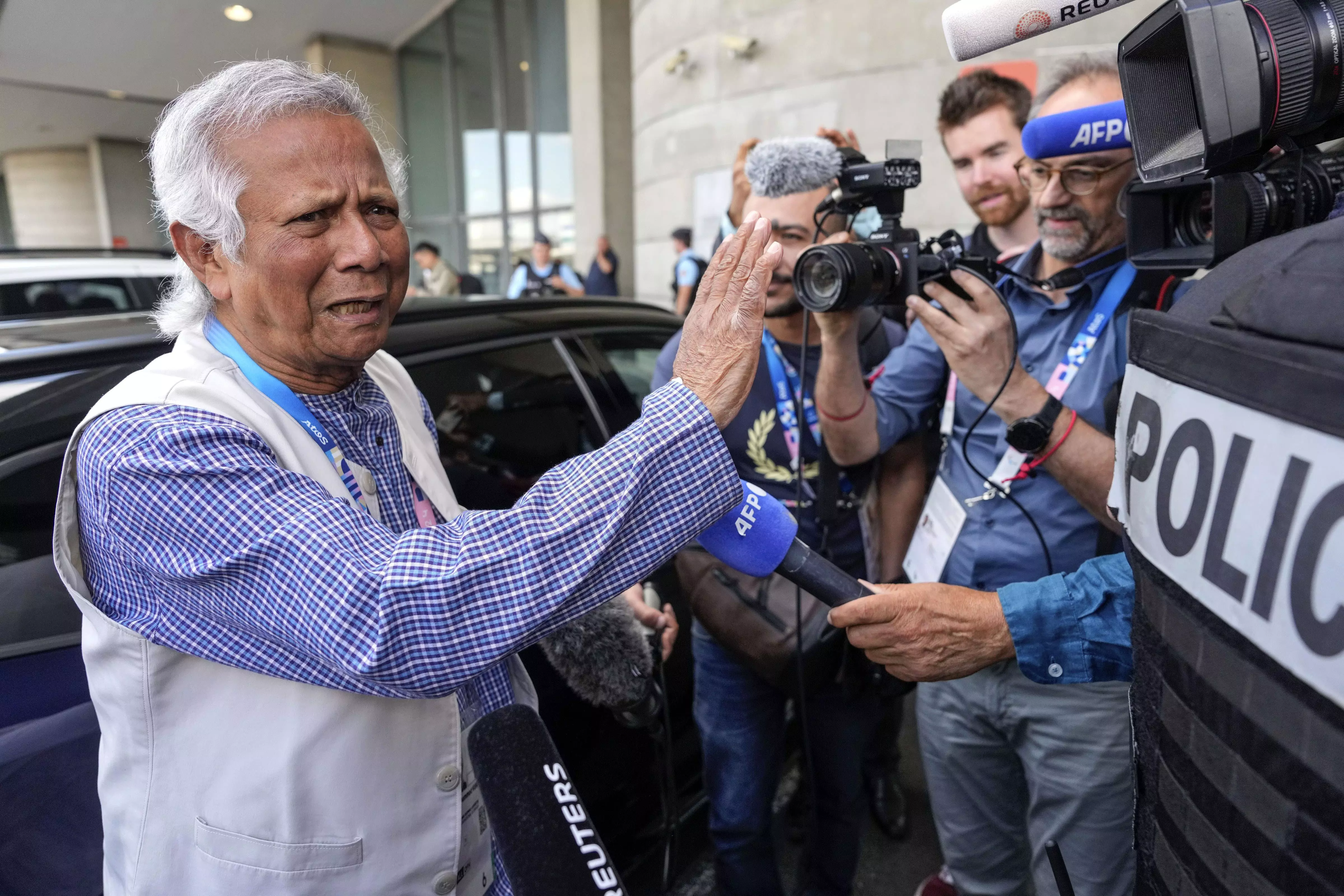 DC Edit | Yunus keeps Bangladesh on the mend