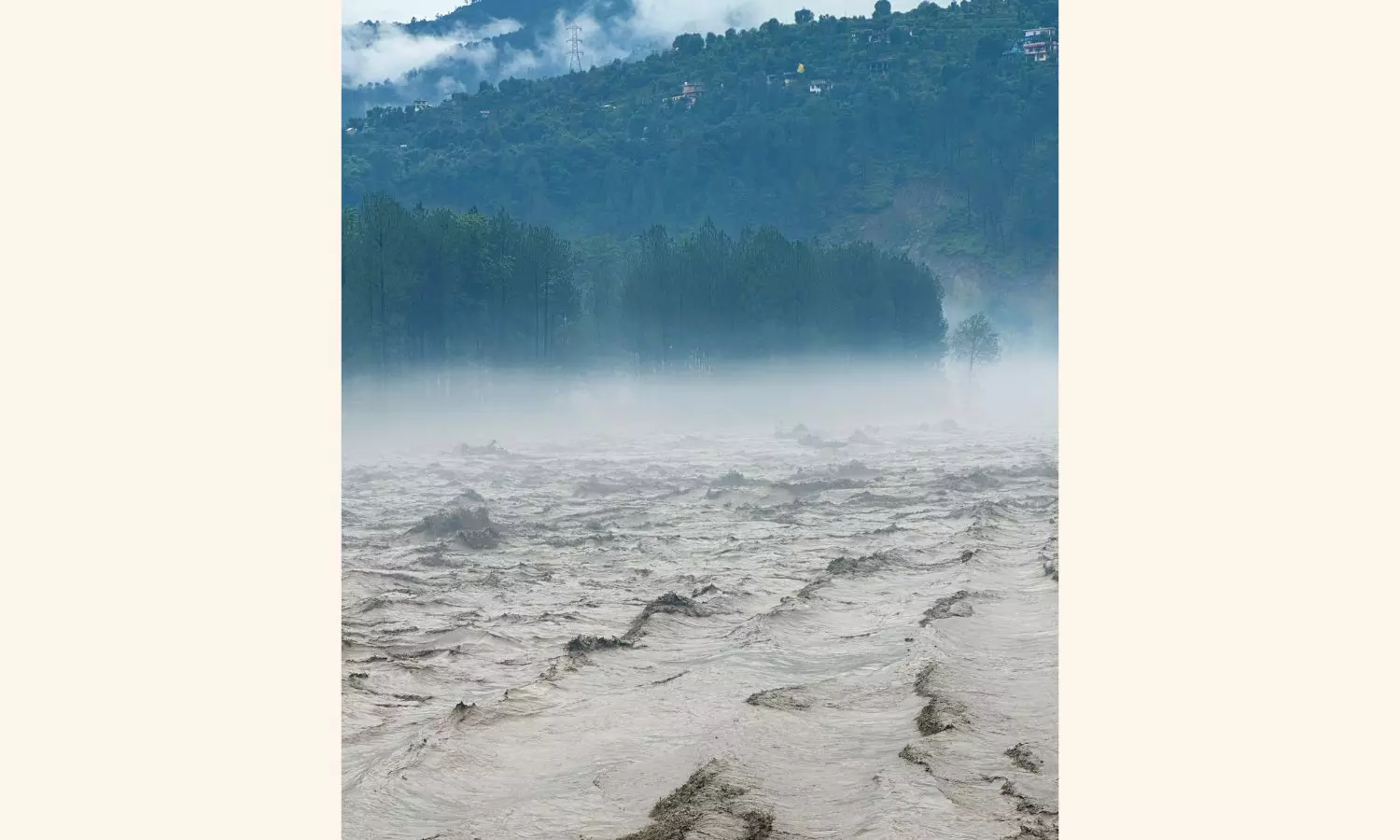 Heavy rains in Himachal Pradesh, landslides and flash floods block 288 roads