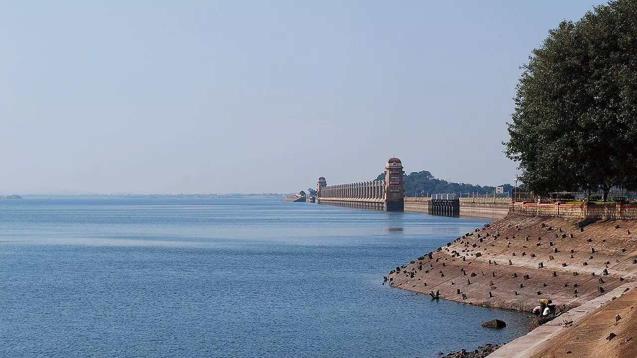 Flood alert sounded in downstream of Tungabhadra dam