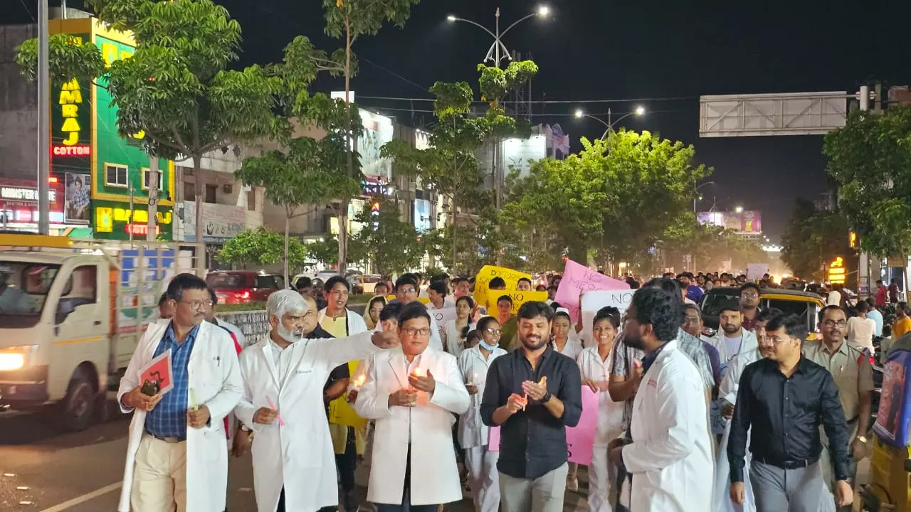 Telangana Doctors Protest in Karimnagar, Call for Enhanced Safety After Kolkata Tragedy