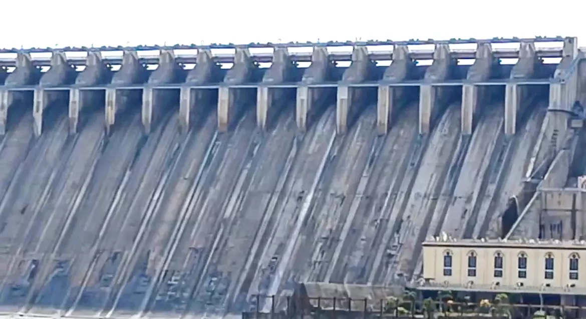 Sagar, Srisailam gates closed as inflows fall