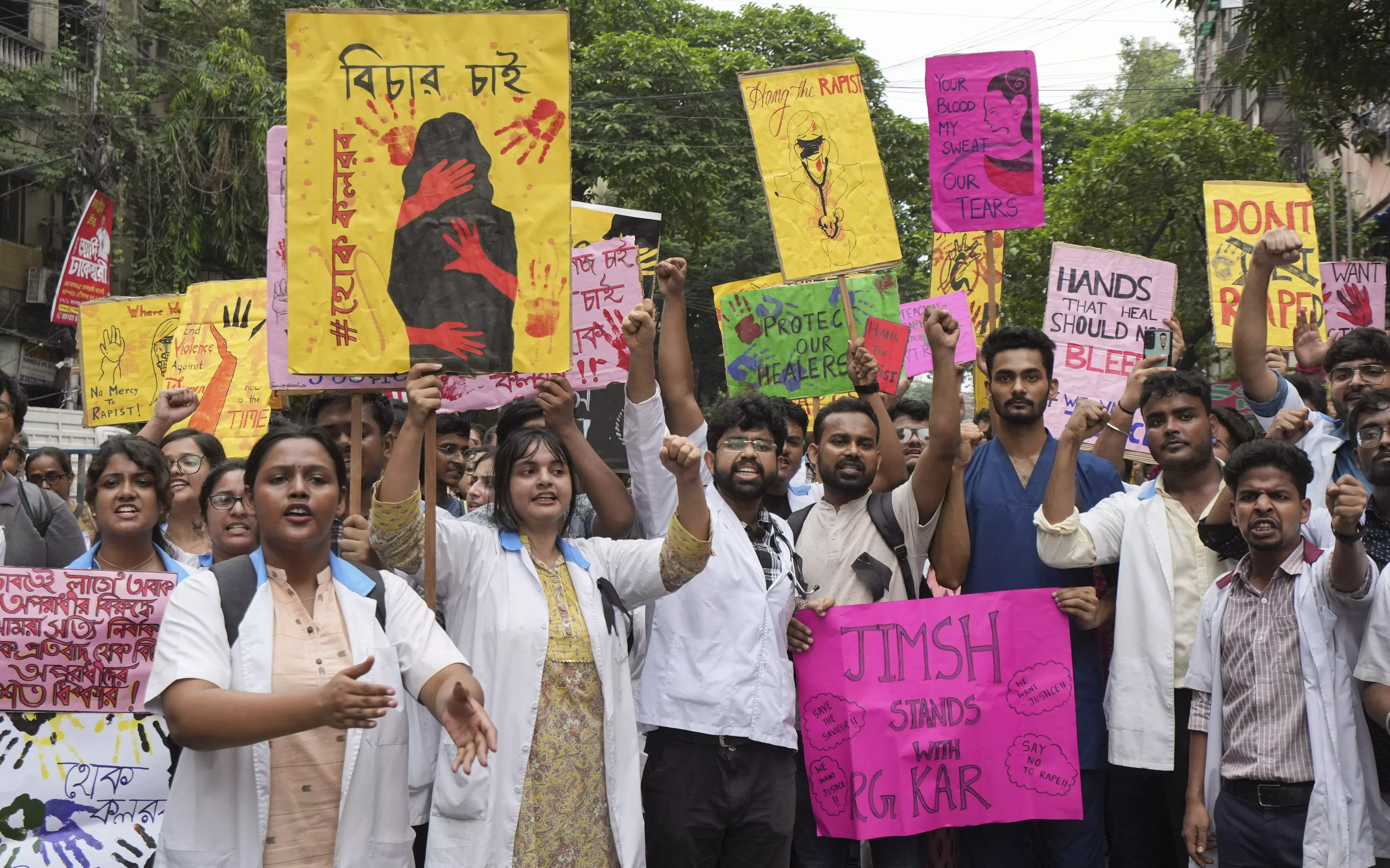 Bengal doctor rape-murder case: Junior doctors summoned for questioning