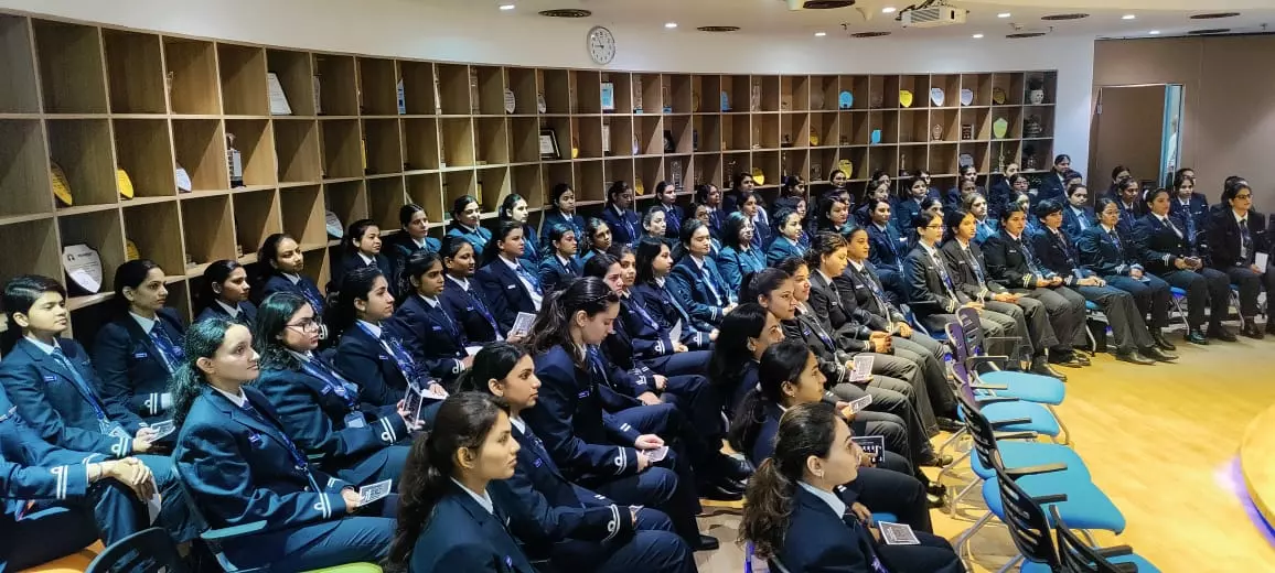 IndiGo Celebrates 77 Years of Independence with induction of 77 Female Aviators