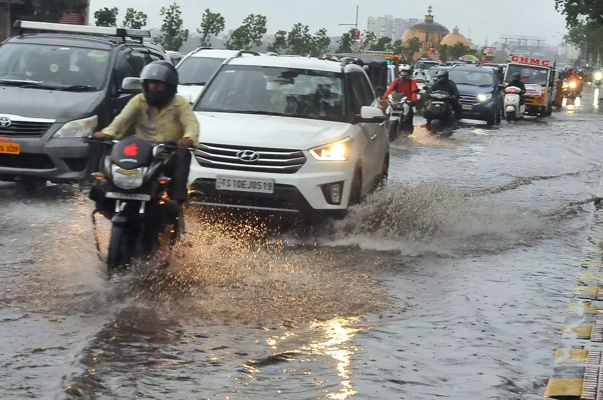 24-Hour Control Rooms Set Up in NTR District and Guntur for Rain Relief