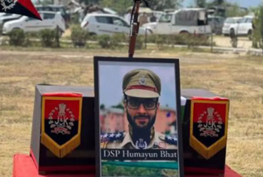 J&K DySP Humayun Bhat Killed in Anantnag Encounter Awarded Kirti Chakra