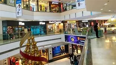 People evacuated from Noida mall, sparking fear of bomb threat; mall says 'security drill'