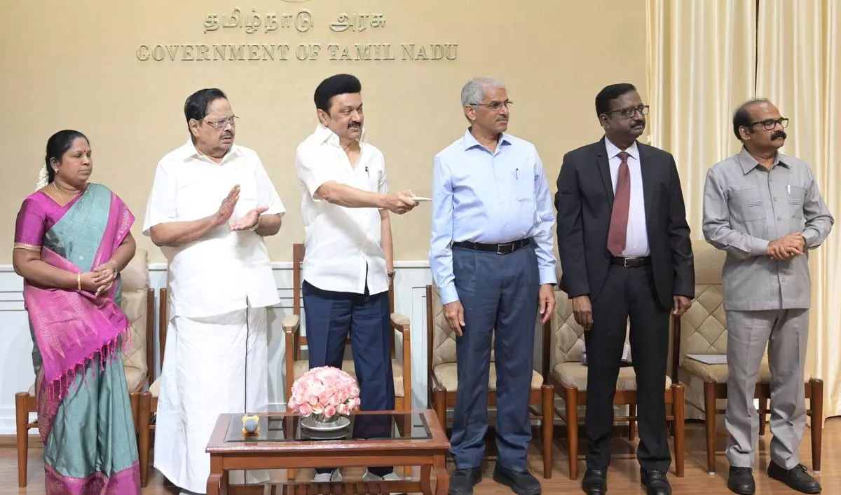 Tamil Nadu CM Stalin Launches Athikadavu-Avinashi Irrigation Scheme