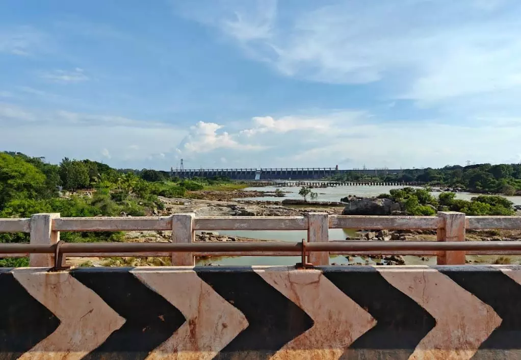 Tungabhadra Dam Gates Closed; Temporary Gate Installation Progresses