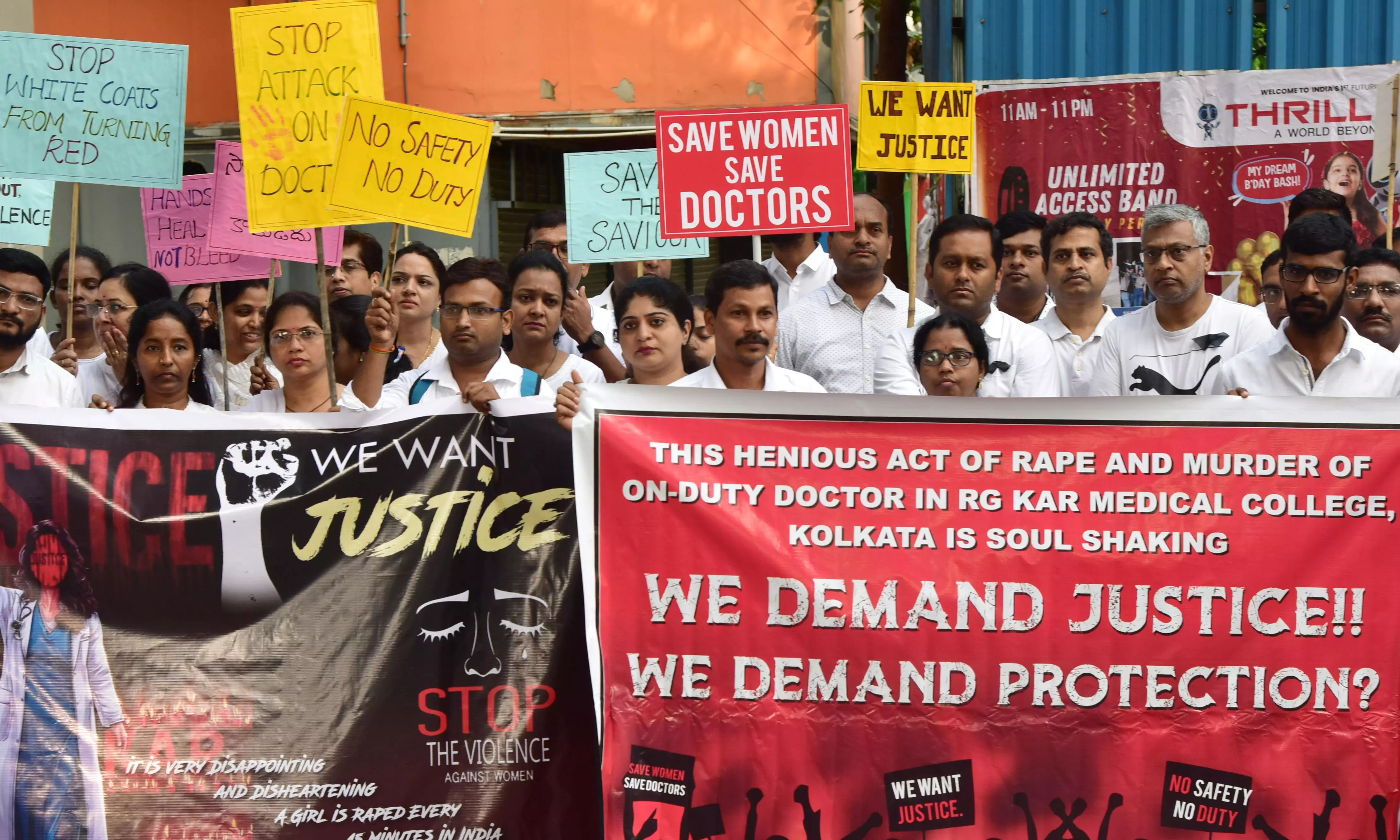 MHA Asks States to Provide 2-hourly Situation Report in Wake of Doctors Protest