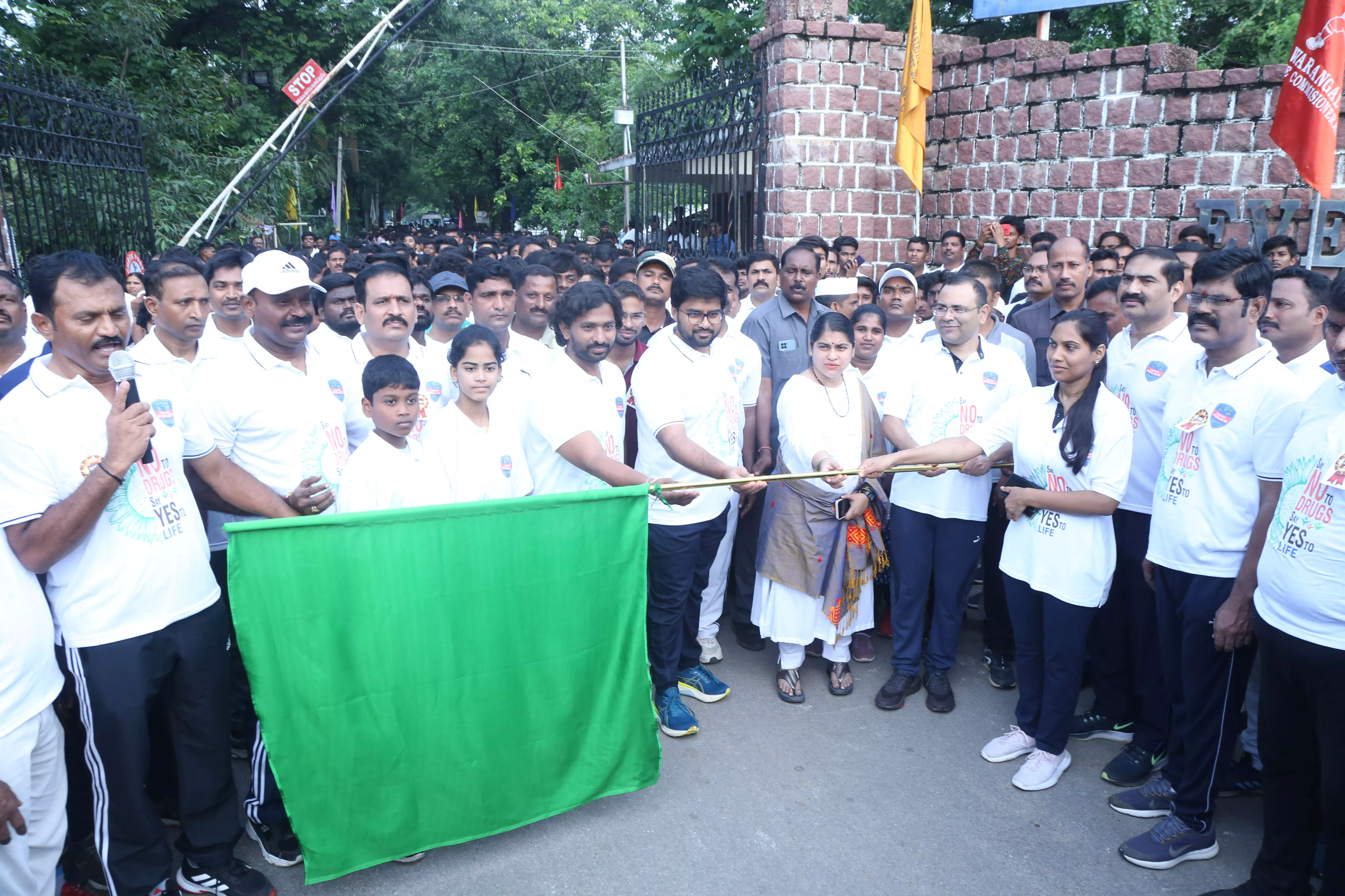 Warangal Police Lead 4K Run to Raise Awareness on Drug Dangers Among Youth