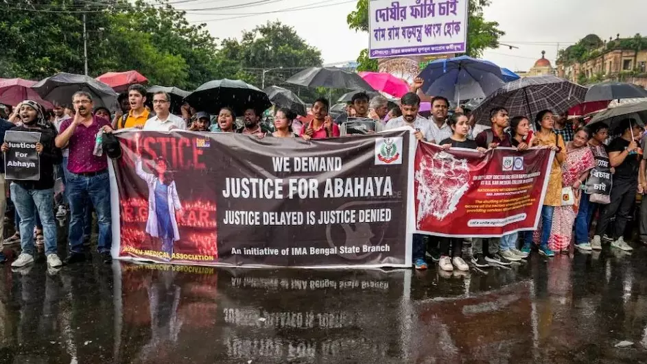 Kolkata Football Fans Protest Doctors Murder Outside Salt Lake Stadium