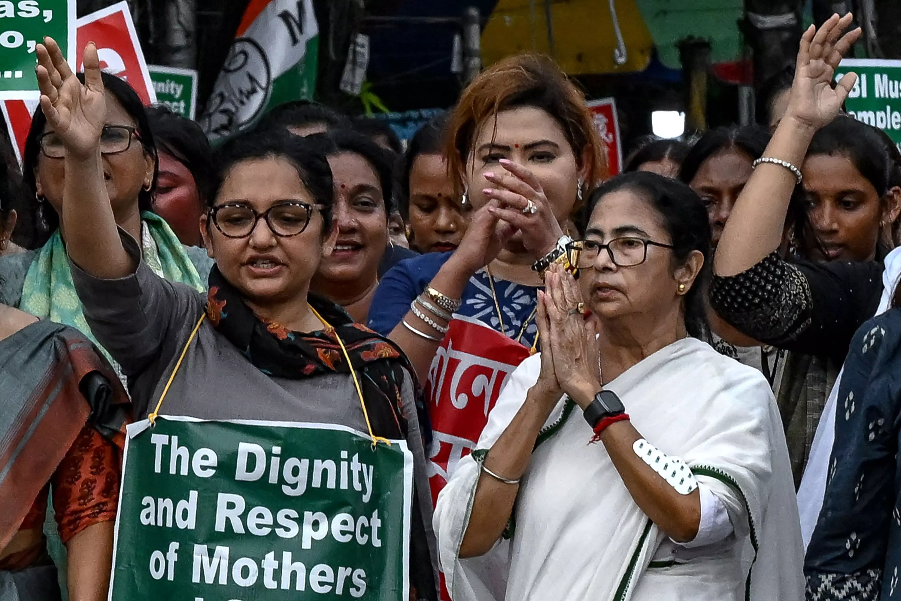 One held for threat to Mamata, sharing Kolkata victims photo