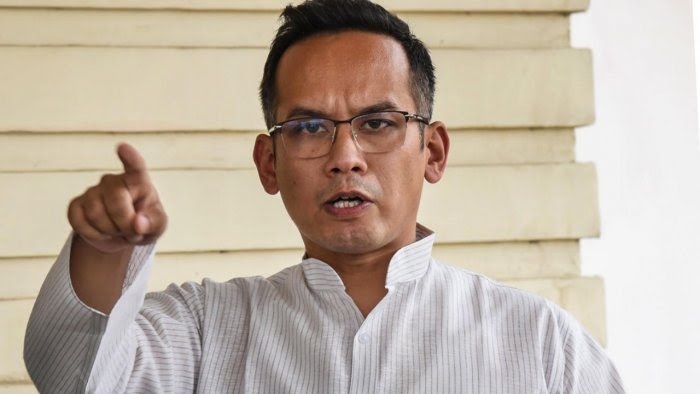 Gogoi Accuses Himanta of ISI Allegations to Distract from 2026 Assam Polls