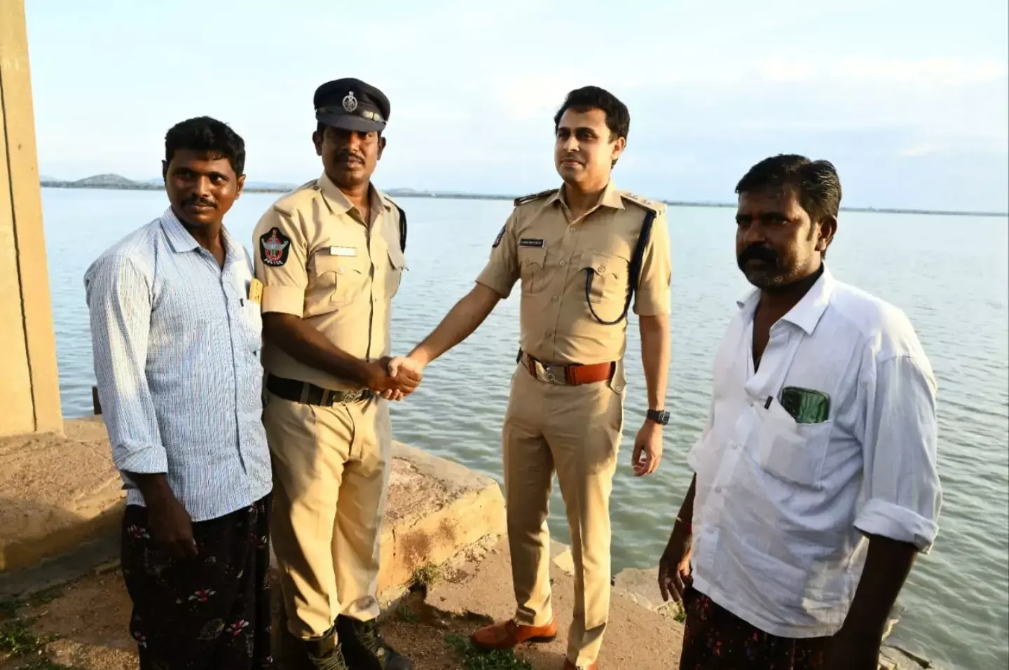 Kurnool SP Observes Gajula Dinne Gates