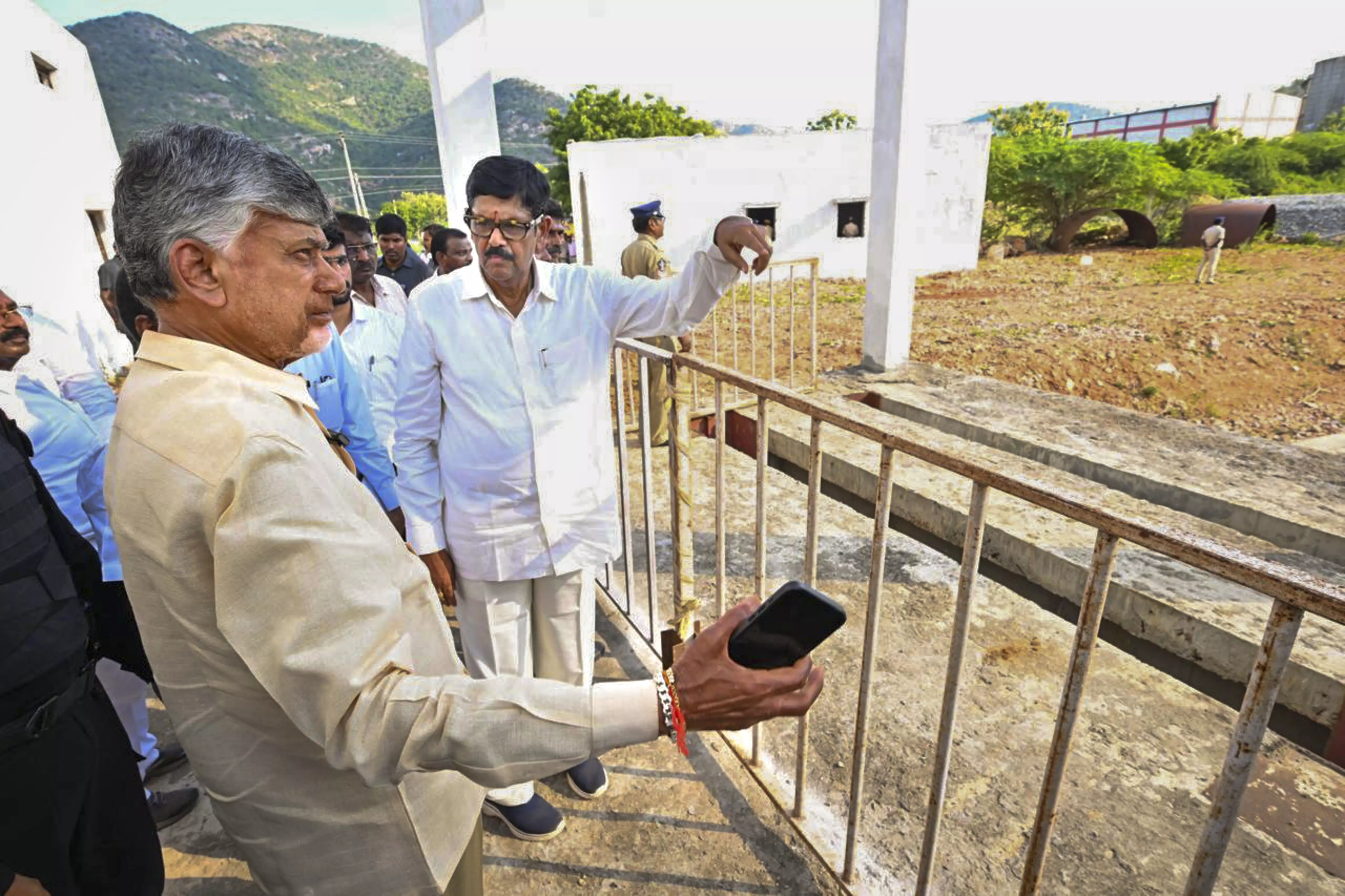 Naidu Confirms Vapour Cloud Explosion Caused Atchutapuram Pharma Fire