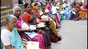 Telangana Government Workers Reject Centre’s Pension Plan