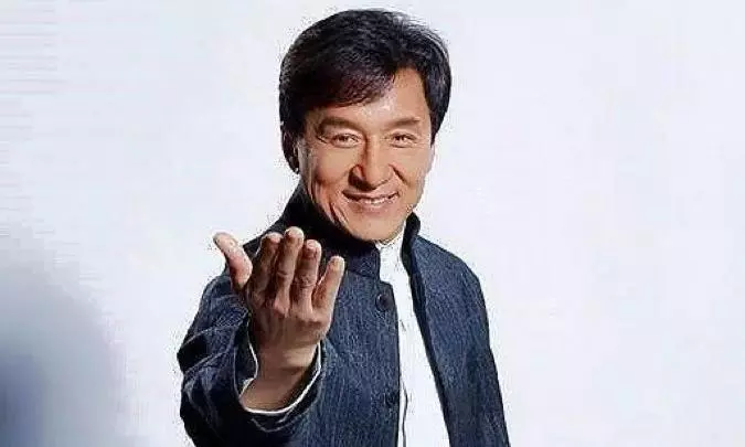 Jackie Chan to Carry Torch Ahead of Paralympic Opening Ceremony