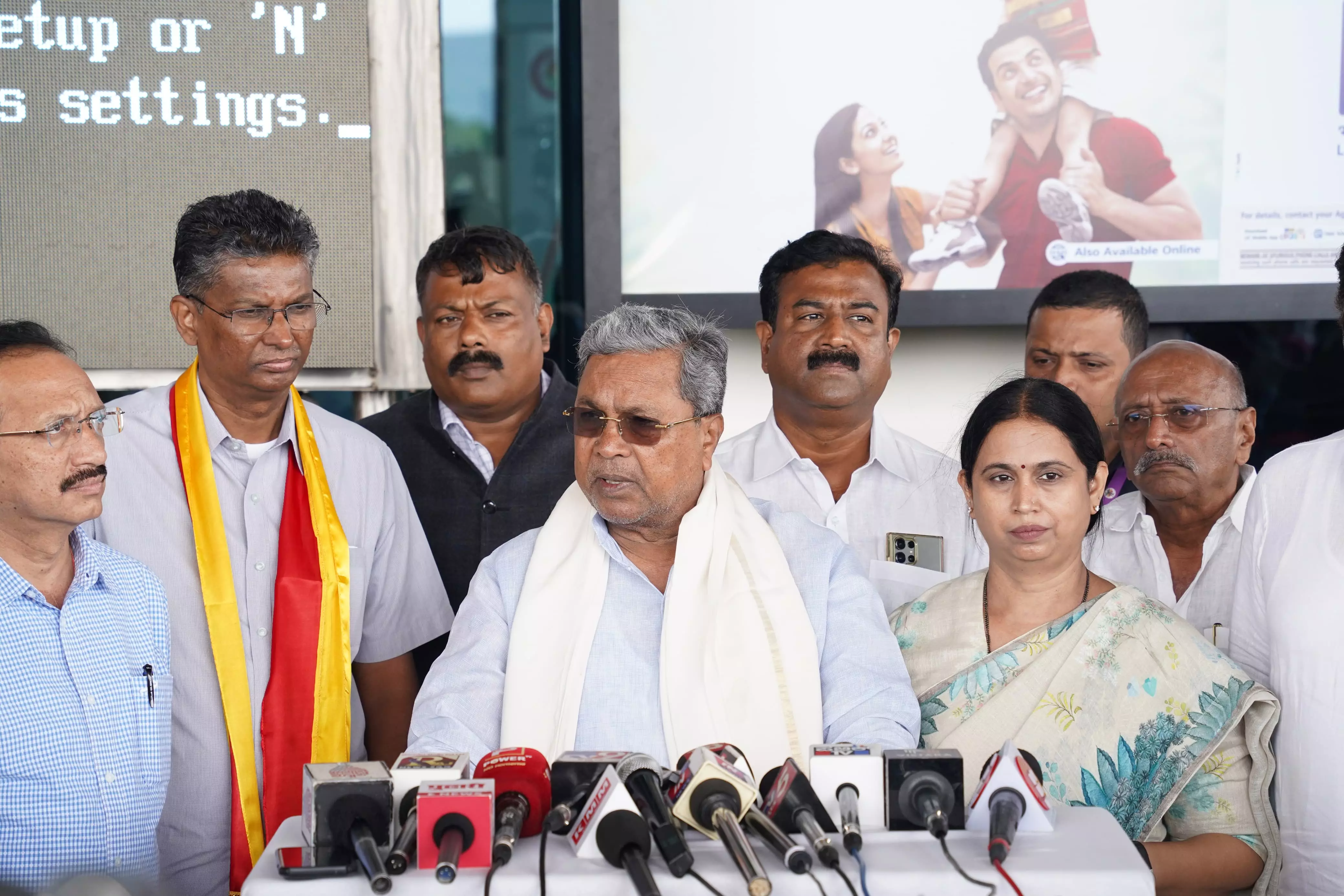 Siddaramaiah Suspends Officials Over Special Treatment to Actor Darshan